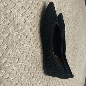 Everlane black flats